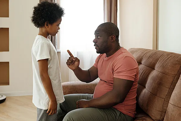Regras de proibição parental: o que fazer se a criança não entende a palavra 