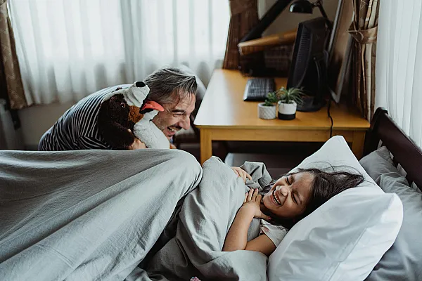 Não tem tempo para brincar com seu filho: como se livrar da culpa?