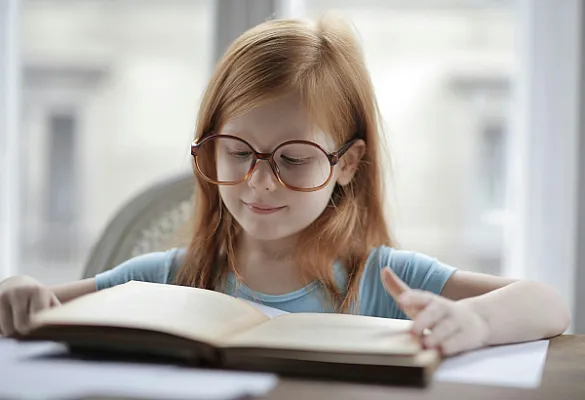 10 livros interessantes para adolescentes: desenvolver o pensamento, a imaginação e a personalidade